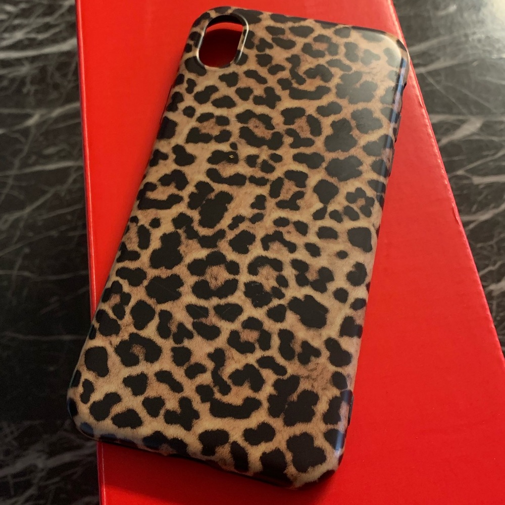 Beautiful Leopard IPhone Case